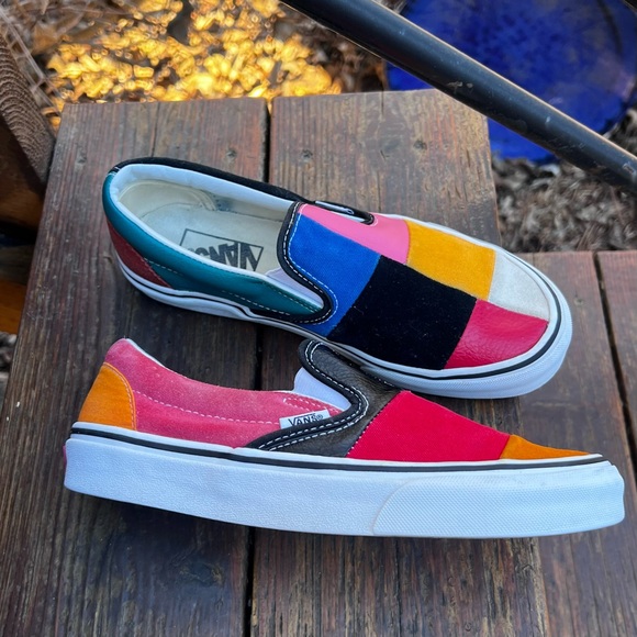 VANS CLASSIC SLIP ON PATCHWORK MULTI LEATHER CANVAS SNEAKERS WOMEN 6.5  MEN 5 - Picture 2 of 12